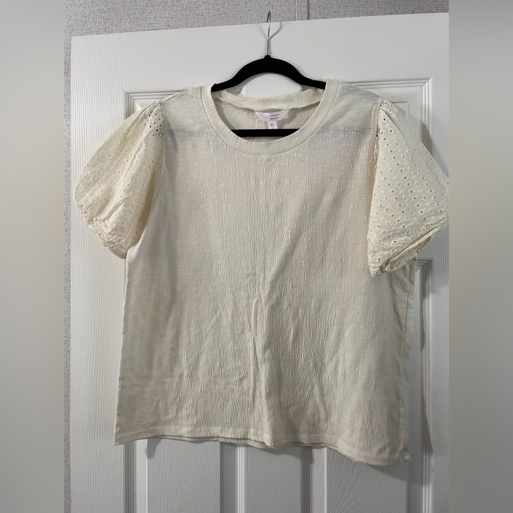 LC Lauren Conrad Cream Eyelet Sleeve Tee